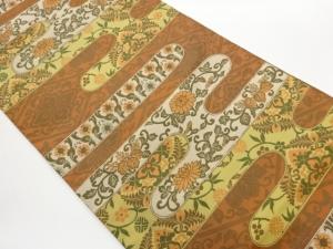 ヱ霞に華紋・菊桐唐草模様織出し開き名古屋帯（額縁仕立て）